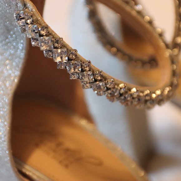 Jewel Badgley Mischka Louise Block Heel Sandal Silver Glitter Rhinestone Size 9 - Picture 3 of 15